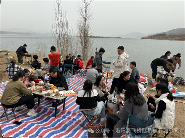 春日“趣”燒烤，不負(fù)好“食”光  公司開(kāi)展部門(mén)團(tuán)建活動(dòng)